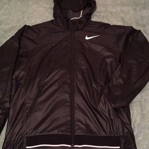 Black nike windbreaker